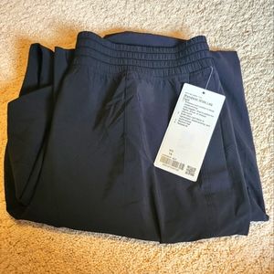 NWT Lululemon Black Wanderer Wide Leg Pant Size 14